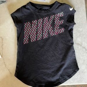 Nike tee